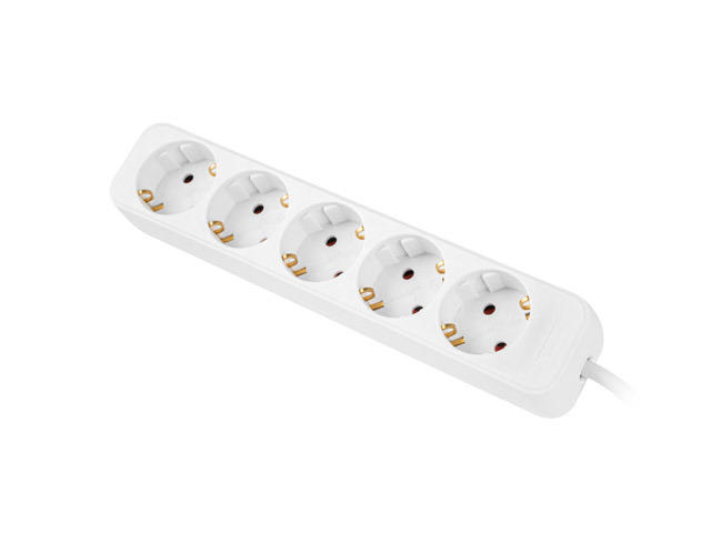 Разклонители Lanberg power strip 1.5 метра, 5 гнезда, бял